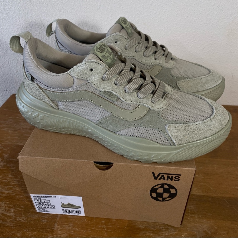 Vans MTE Ultrarange Neo Vr3 Sage Beige Tan Suede - Size 9